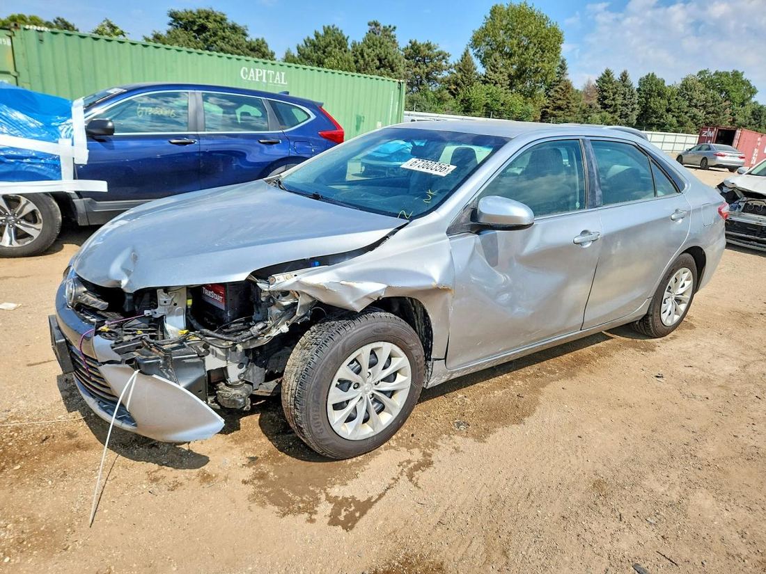 2015 TOYOTA CAMRY