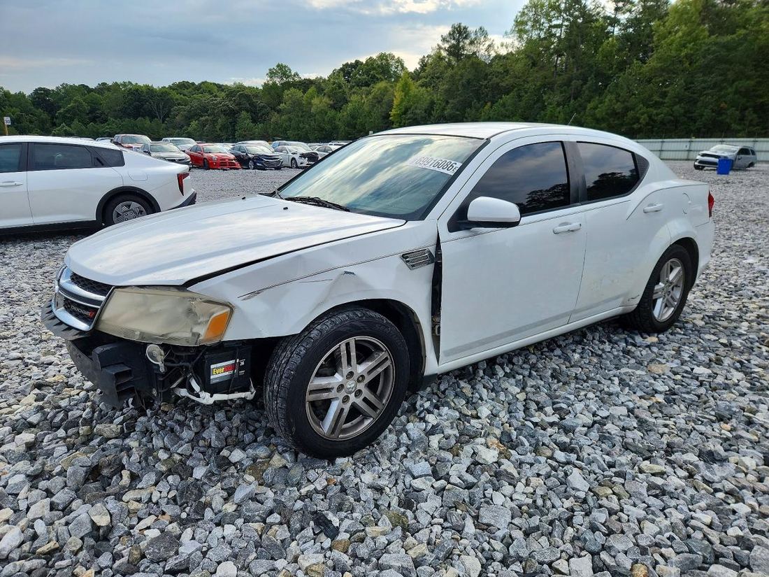 2013 DODGE AVENGER
