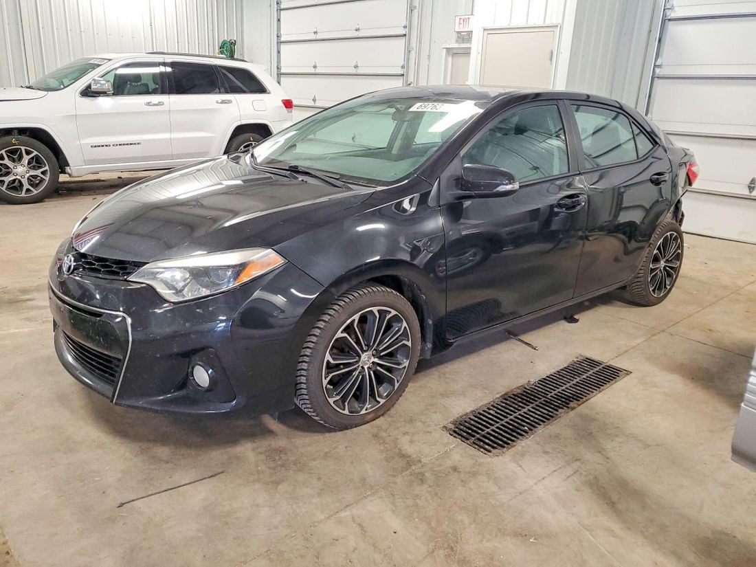 2016 TOYOTA COROLLA