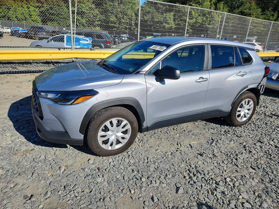 2024 TOYOTA COROLLA CROSS
