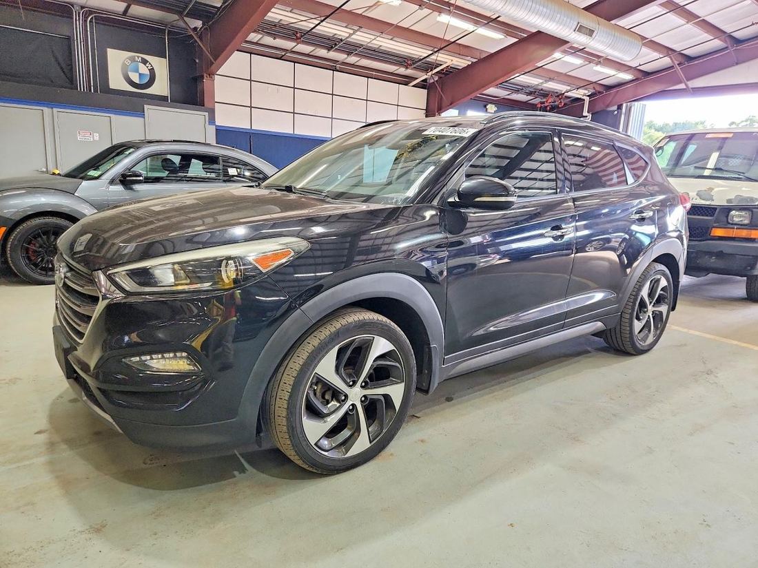 2016 HYUNDAI TUCSON