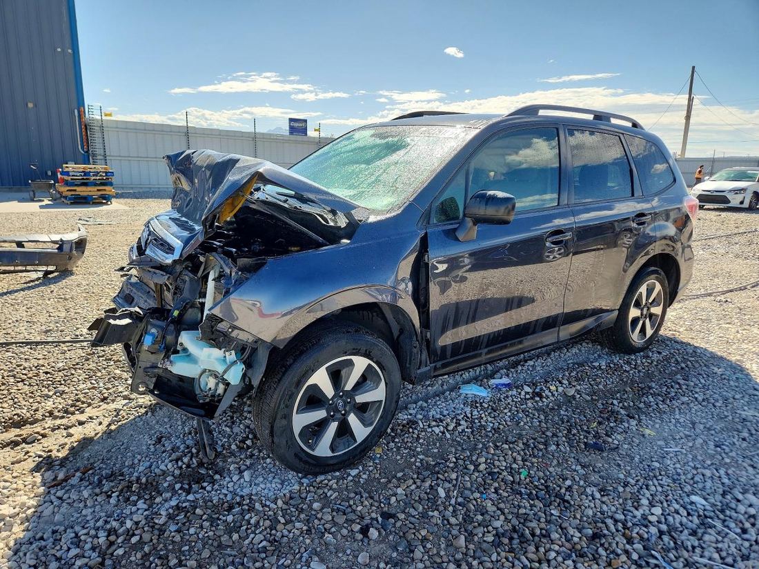 2017 SUBARU FORESTER