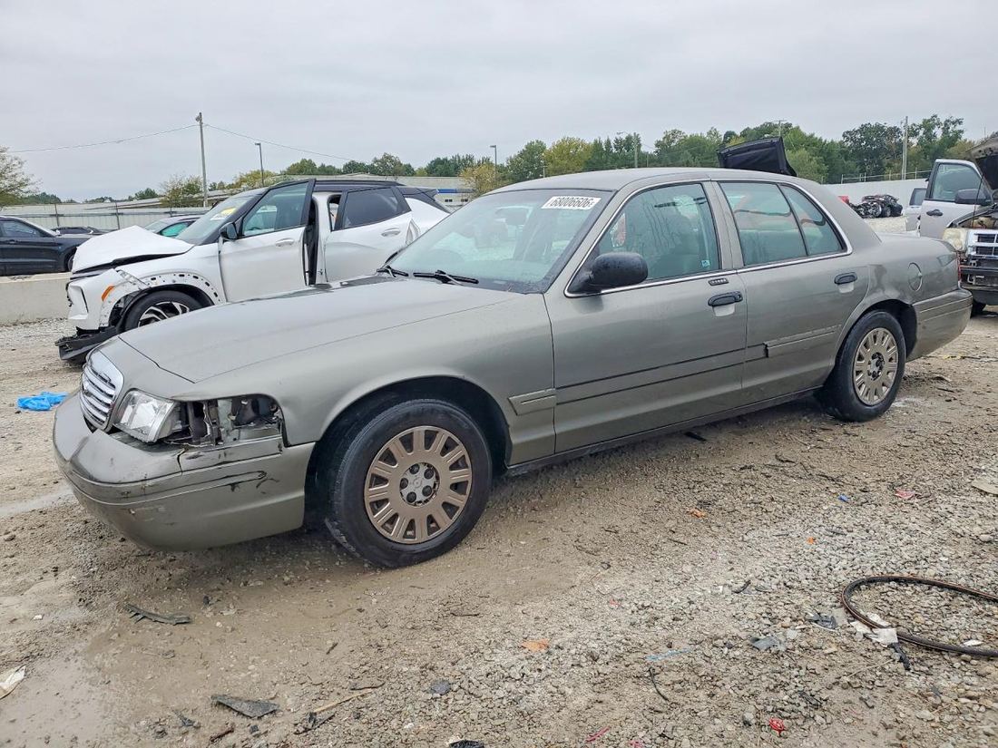 2004 FORD CROWN VICTORIA