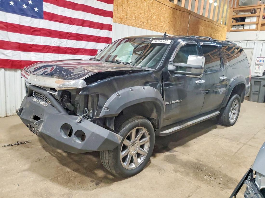 2014 CHEVROLET SUBURBAN