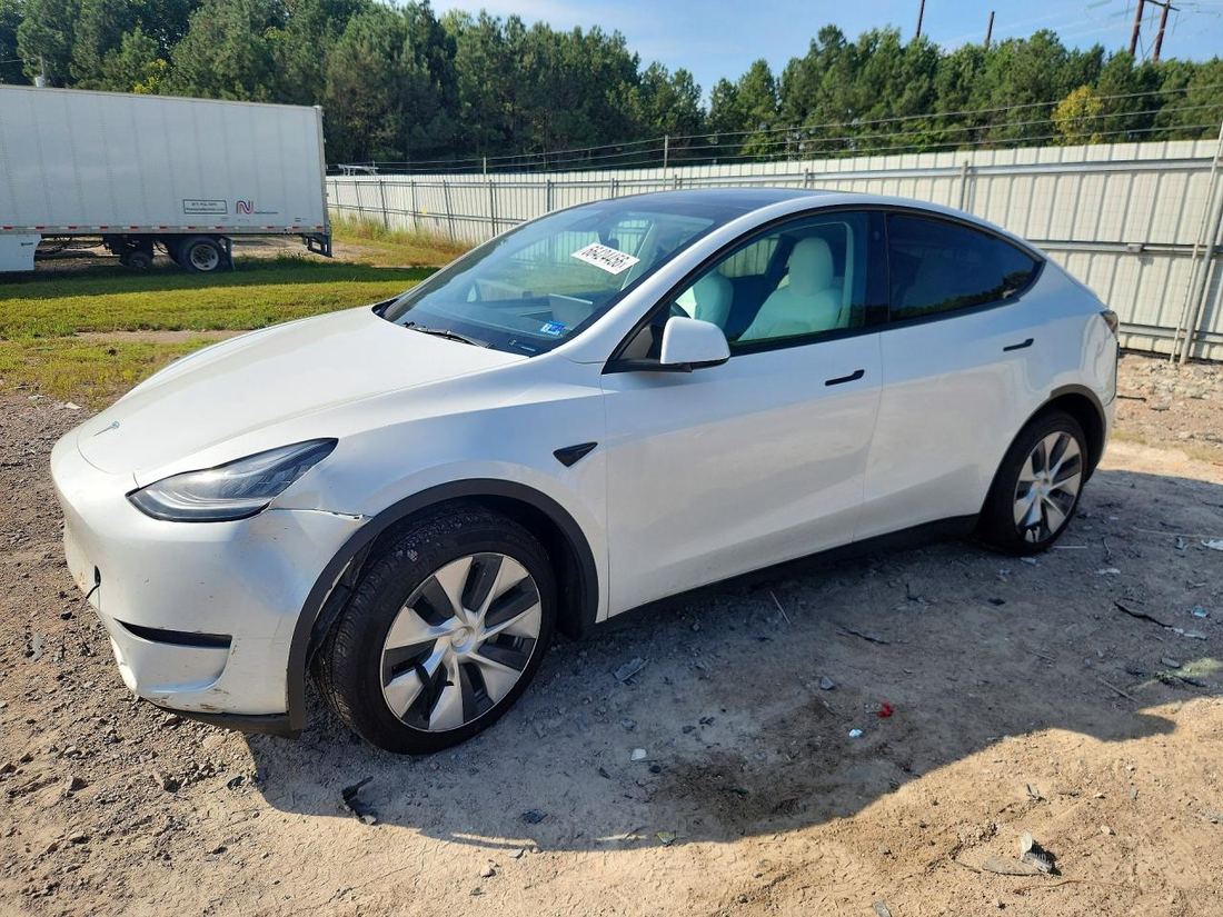 2023 TESLA MODEL Y