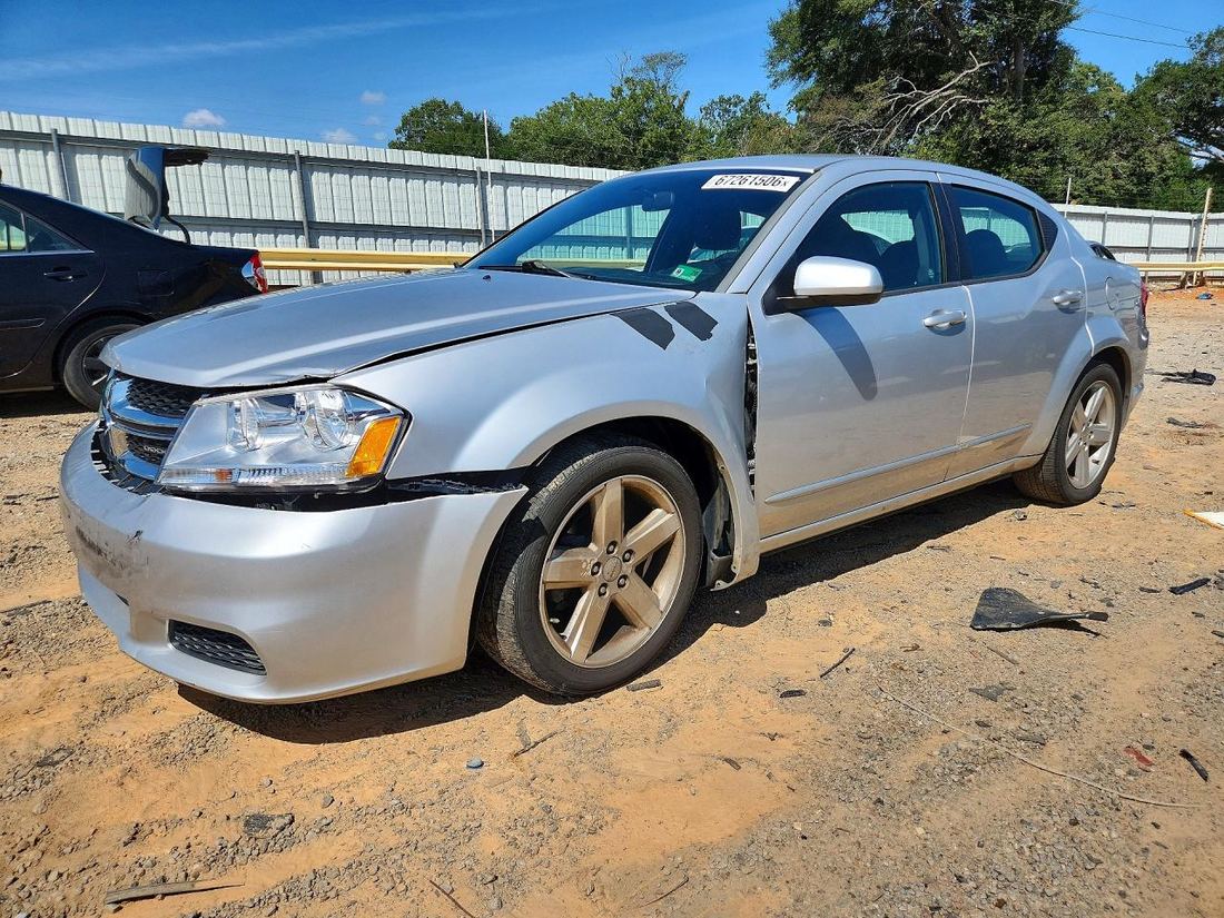 2011 DODGE AVENGER