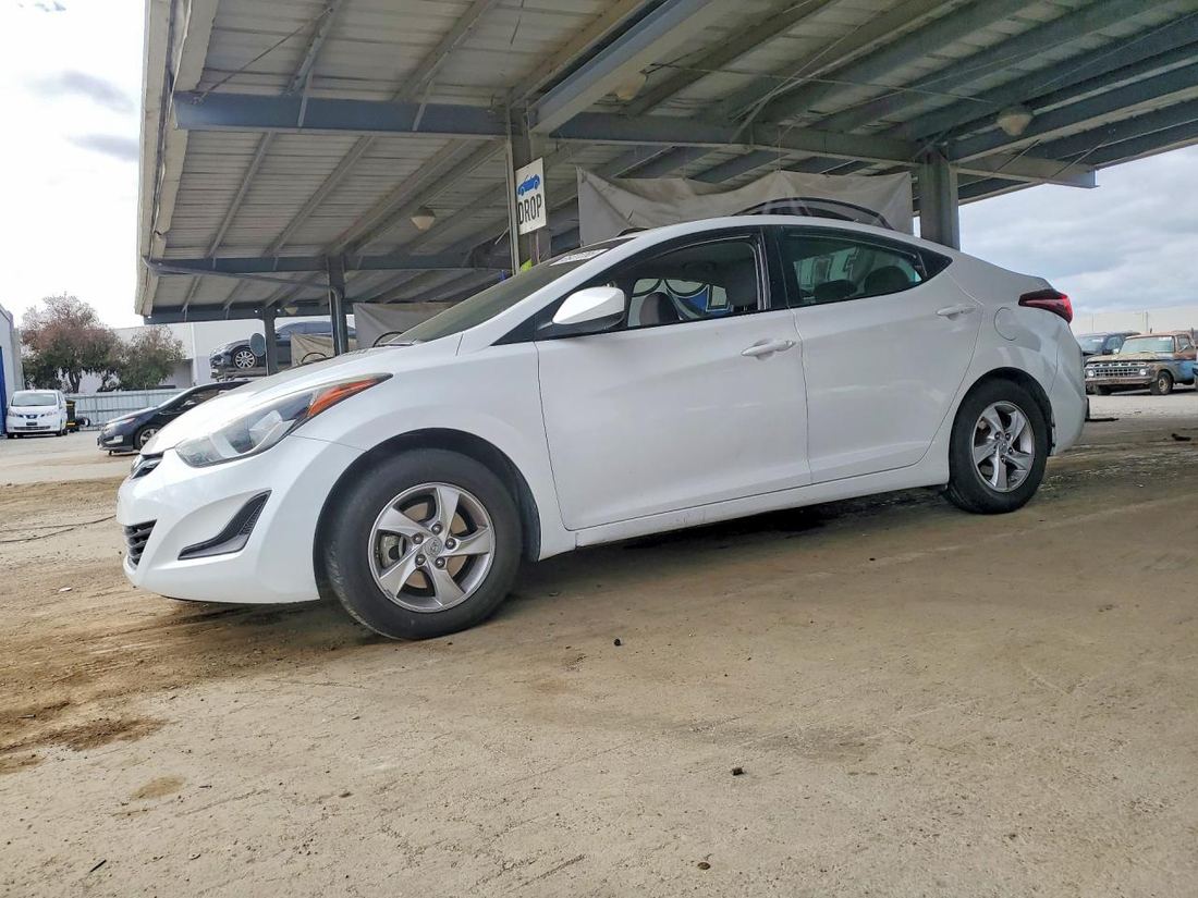 2015 HYUNDAI ELANTRA