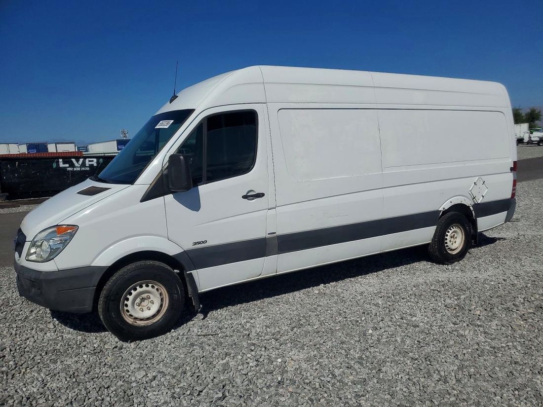 2011 MERCEDES-BENZ SPRINTER
