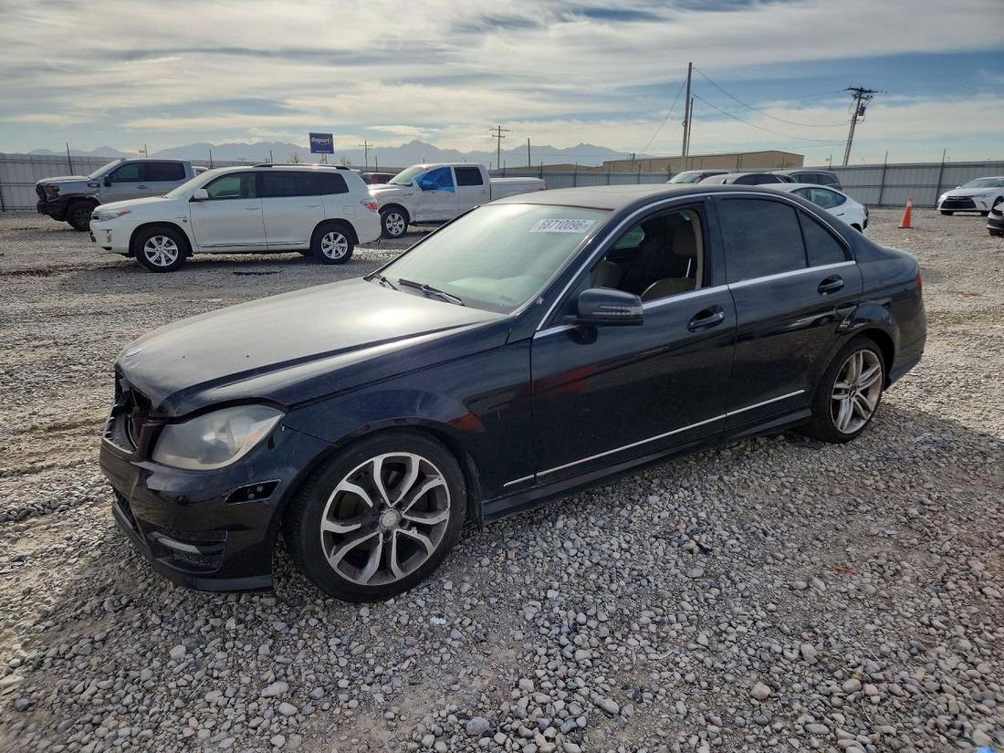 2012 MERCEDES-BENZ C
