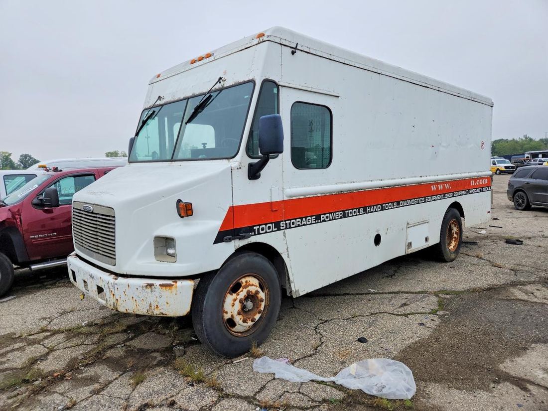 2001 FRHT - FREIGHTLINER CHASSIS