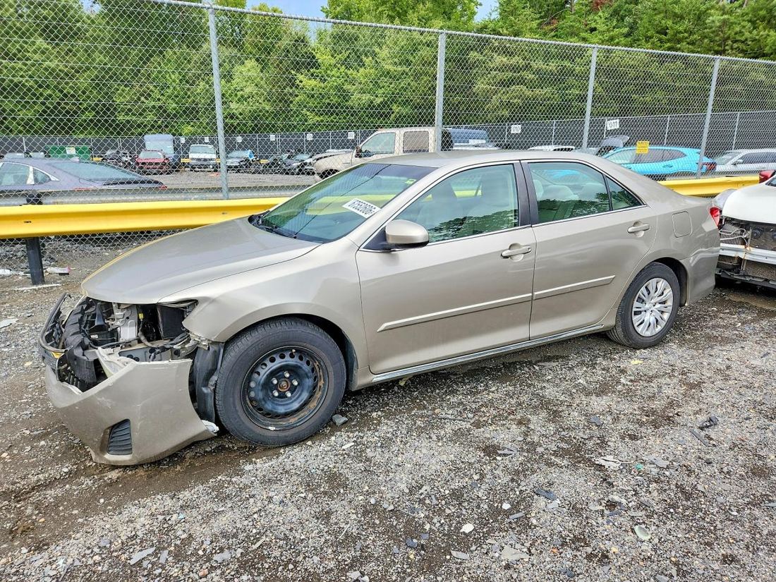 2013 TOYOTA CAMRY