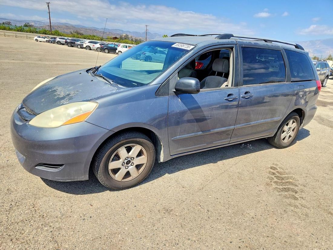 2008 TOYOTA SIENNA