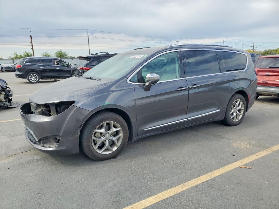 2017 CHRYSLER PACIFICA