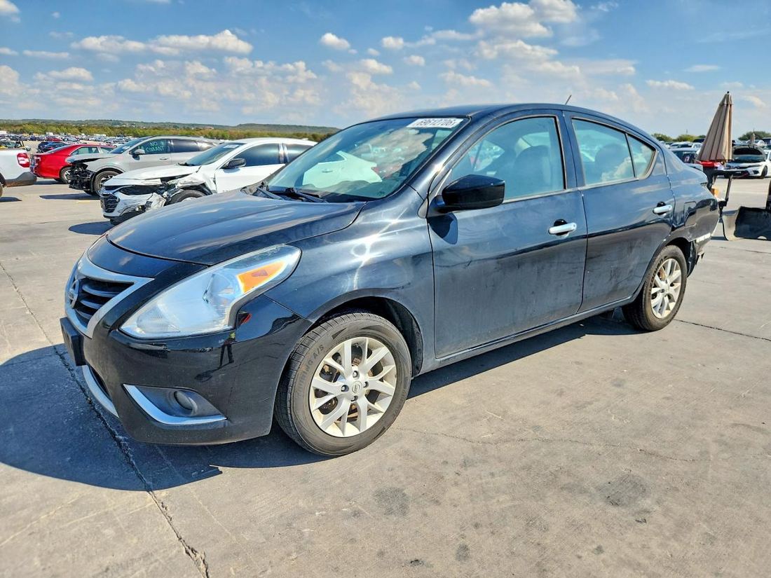 2018 NISSAN VERSA