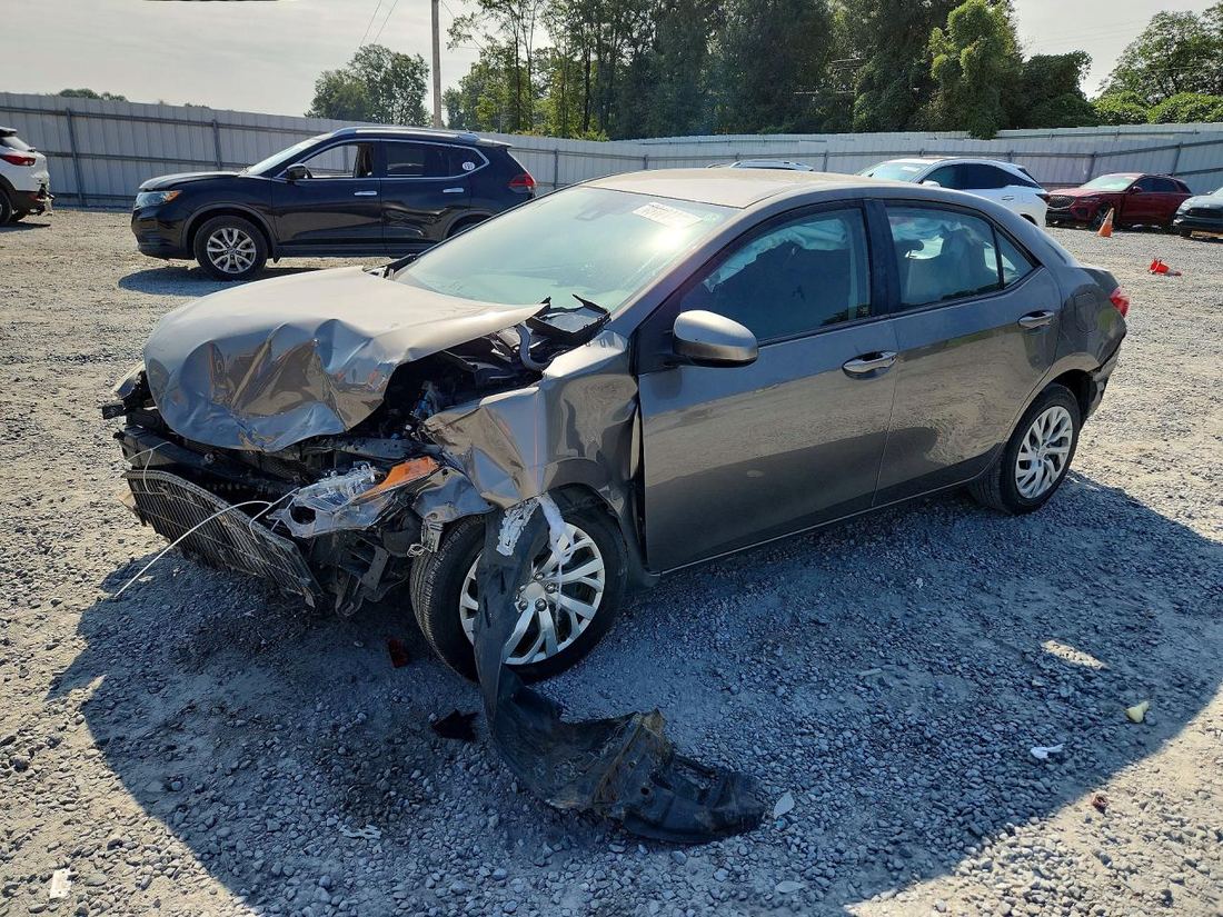 2017 TOYOTA COROLLA