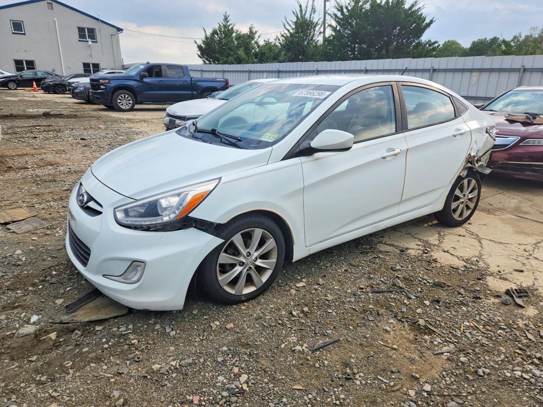 2014 HYUNDAI ACCENT