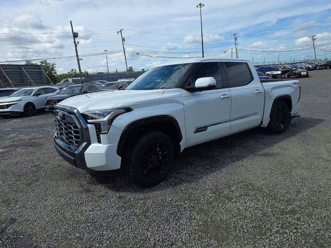 2026 TOYOTA TUNDRA
