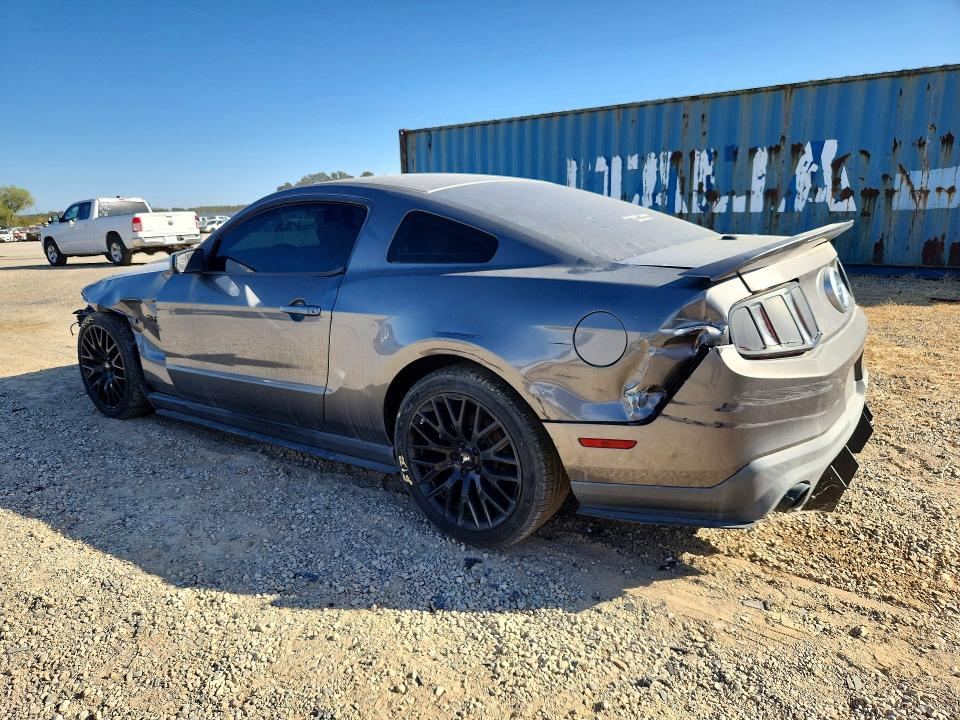 2011 FORD MUSTANG