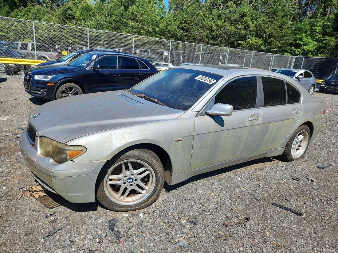 2002 BMW 745
