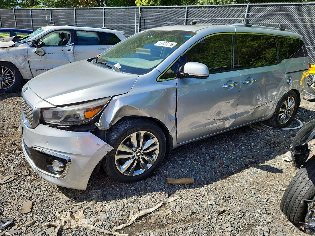 2015 KIA SEDONA