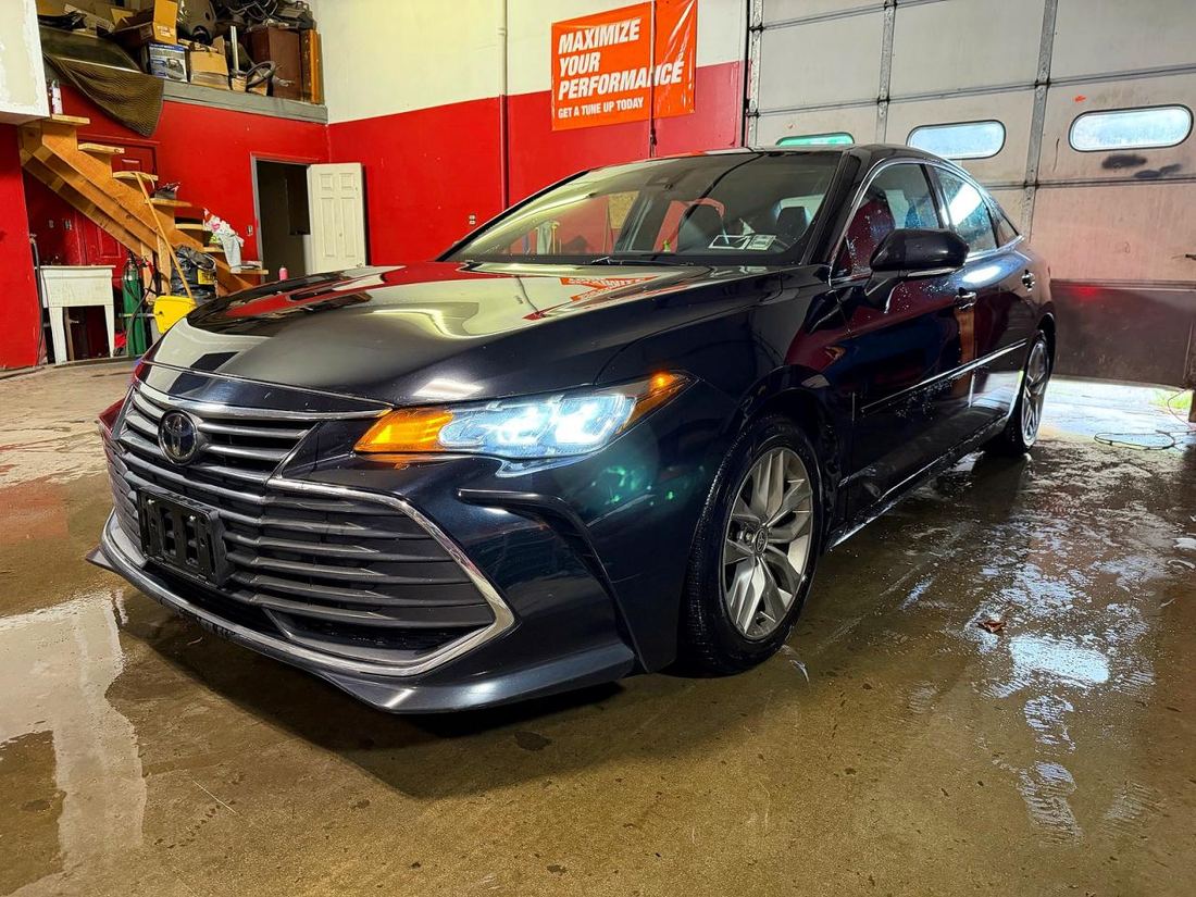 2022 TOYOTA AVALON
