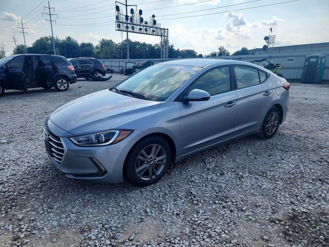 2017 HYUNDAI ELANTRA