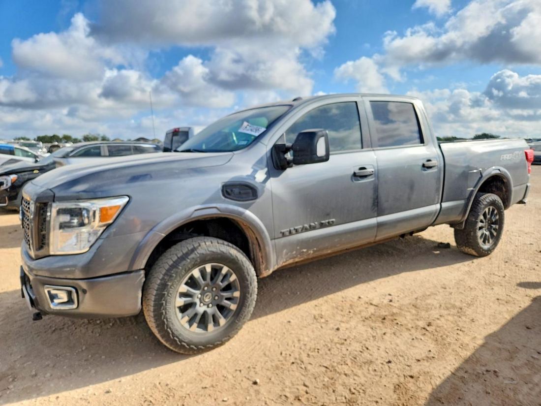 2018 NISSAN TITAN XD
