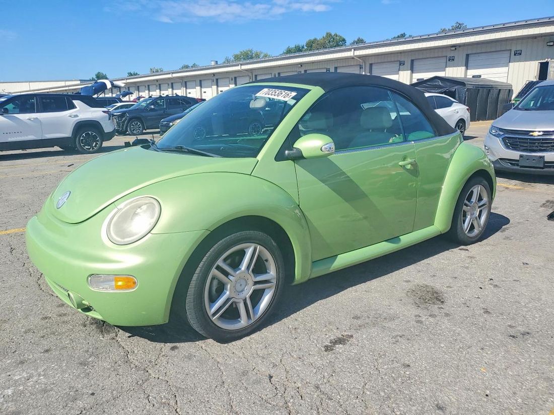 2004 VOLKSWAGEN NEW BEETLE
