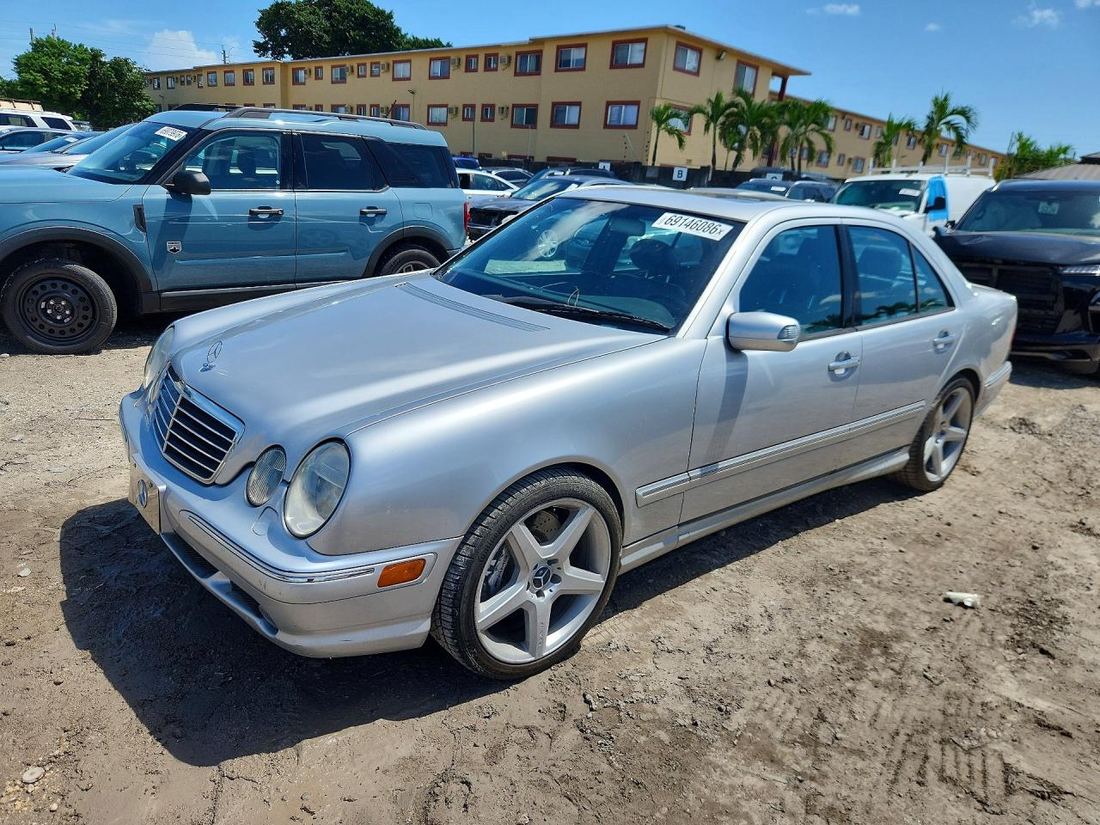 2001 MERCEDES-BENZ E