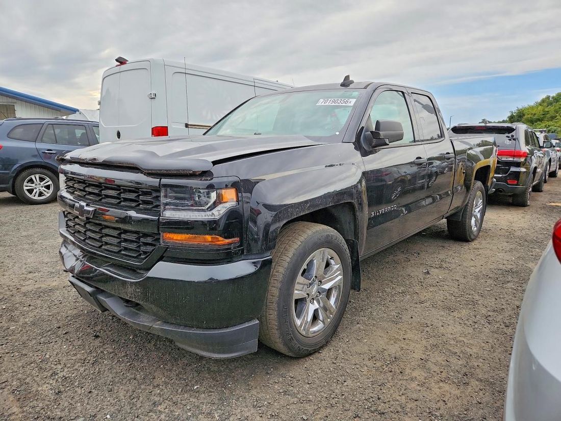 2018 CHEVROLET SILVERADO