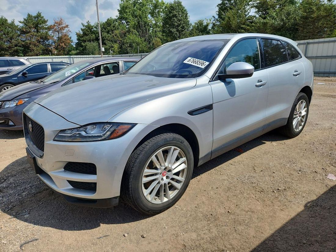 2017 JAGUAR F-PACE