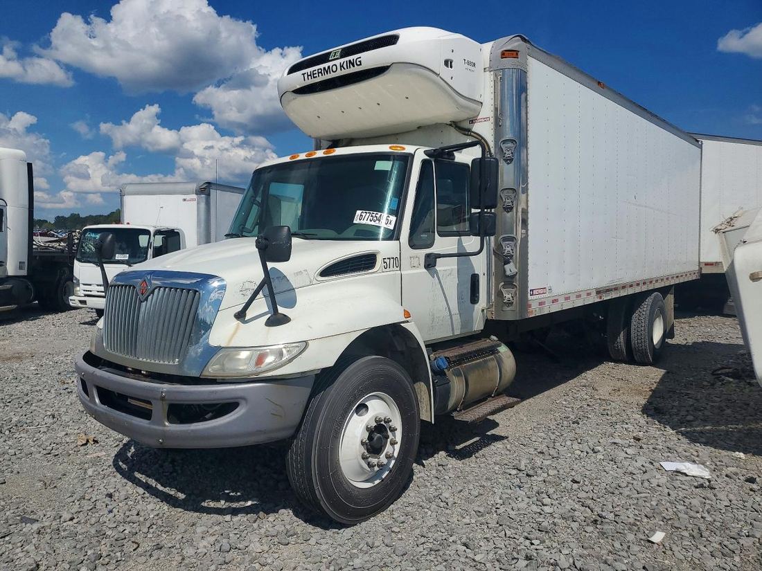2017 INTERNATIONAL 4000