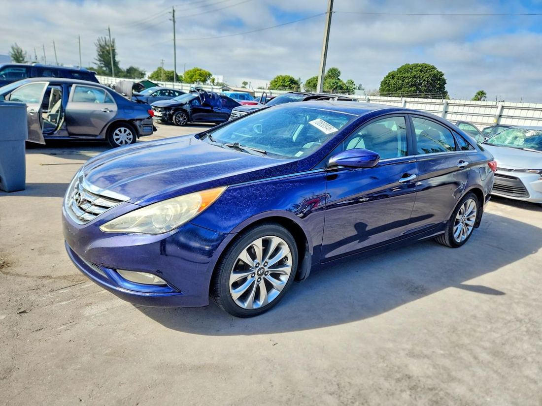 2011 HYUNDAI SONATA