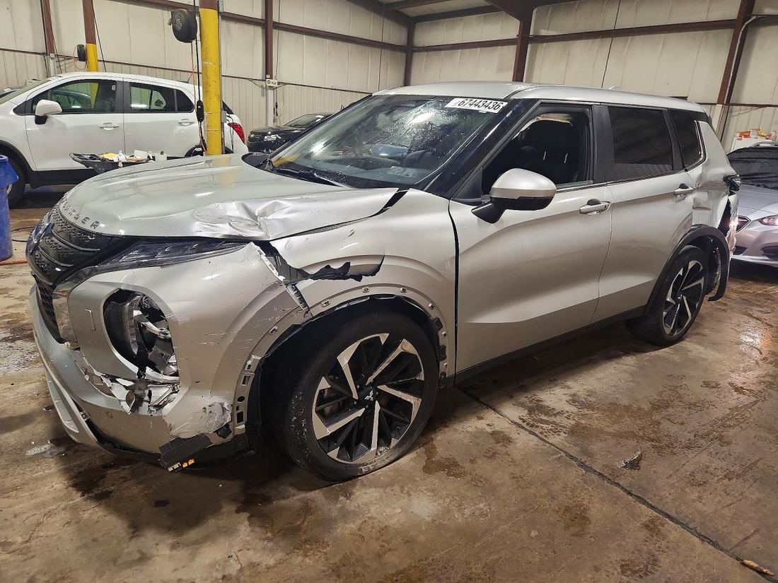 2024 MITSUBISHI OUTLANDER