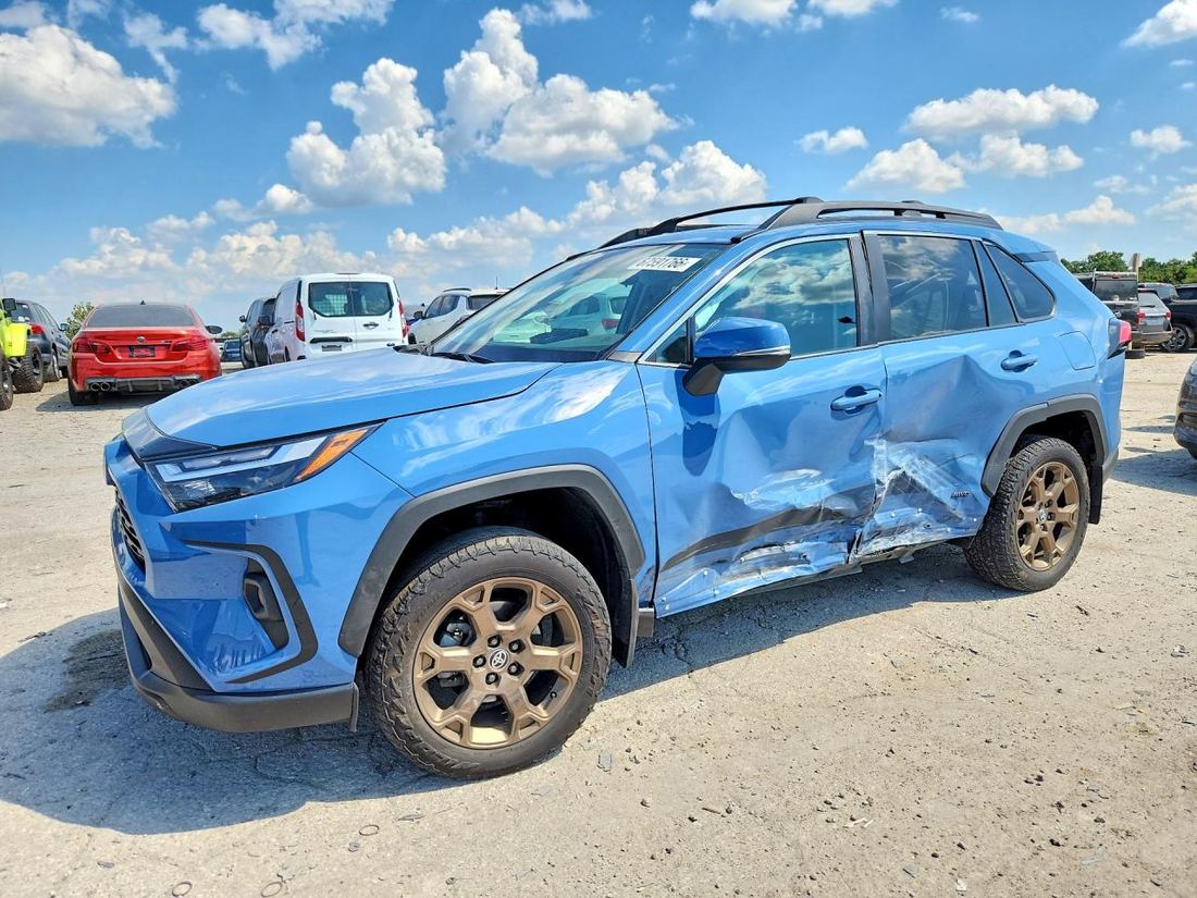 2023 TOYOTA RAV4