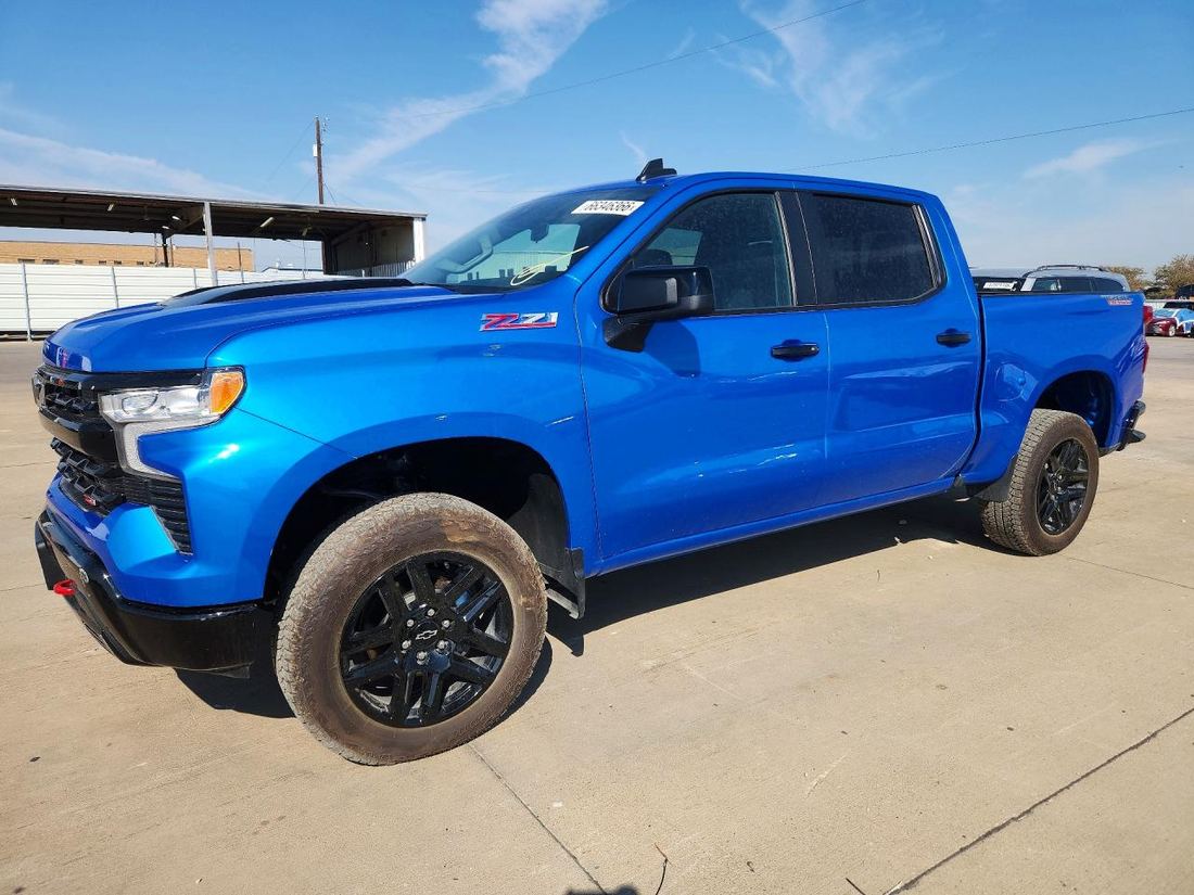 2025 CHEVROLET SILVERADO