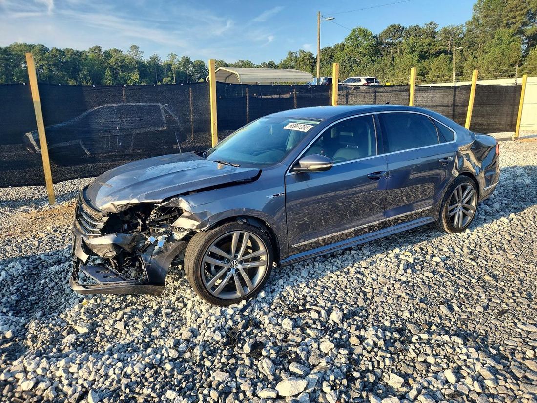 2017 VOLKSWAGEN PASSAT