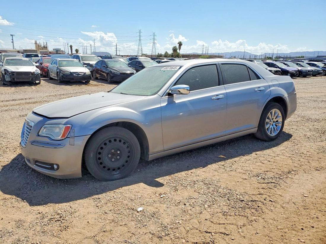2013 CHRYSLER 300C