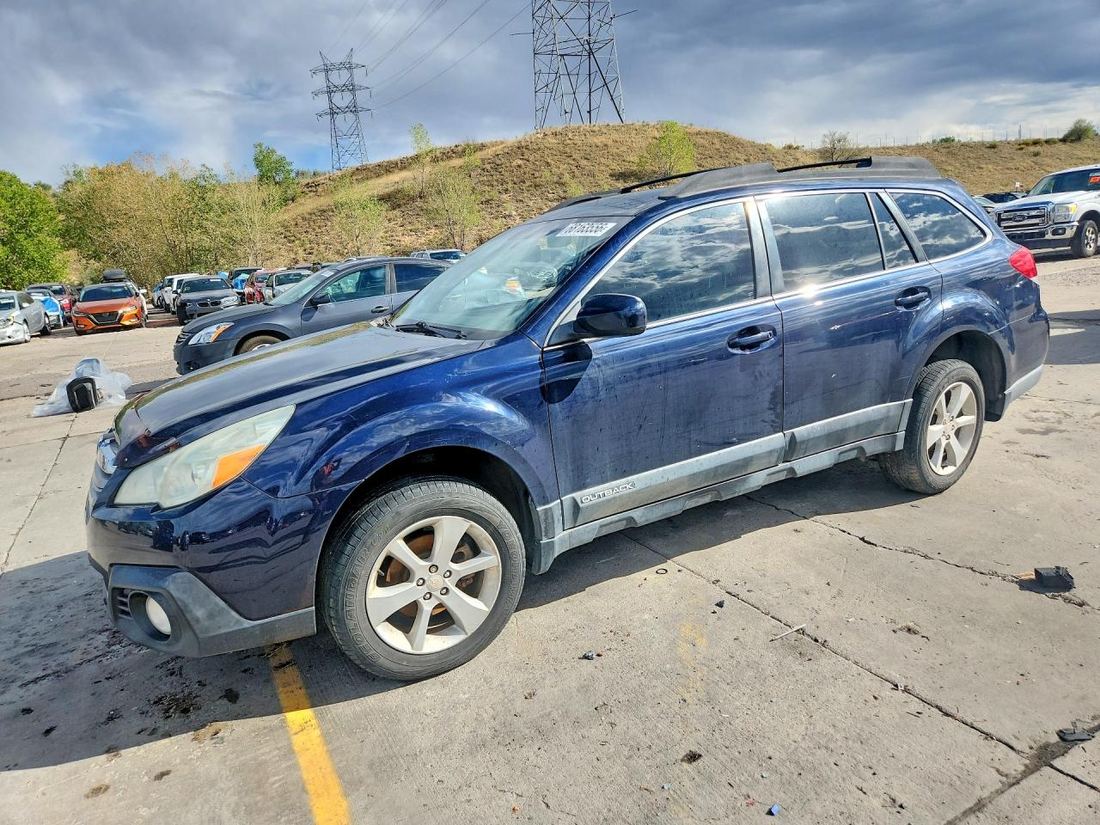 2013 SUBARU OUTBACK