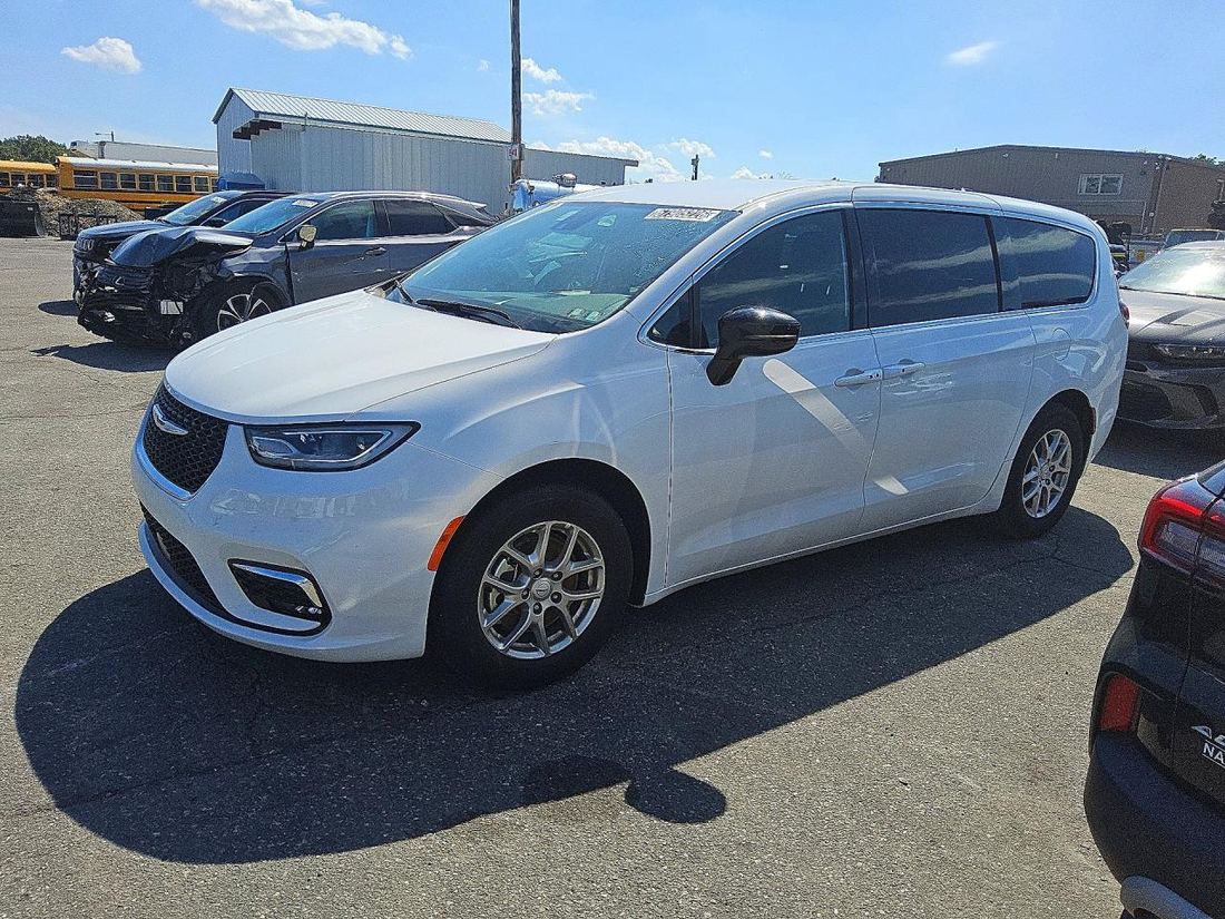 2026 CHRYSLER PACIFICA
