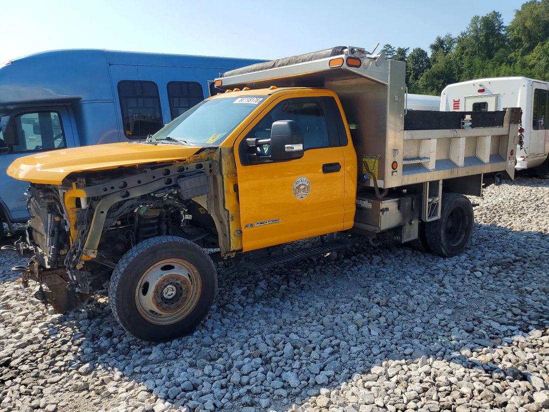 2019 FORD F550
