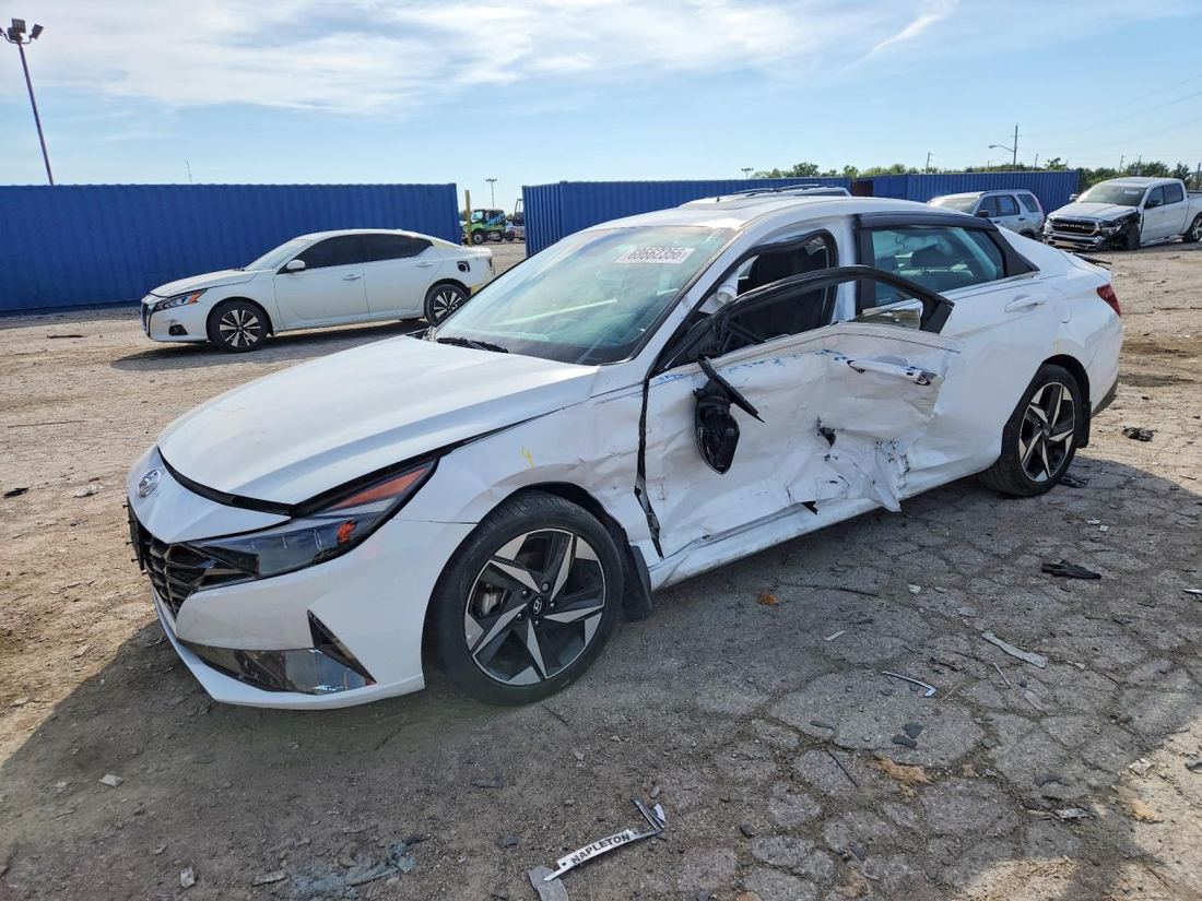 2023 HYUNDAI ELANTRA