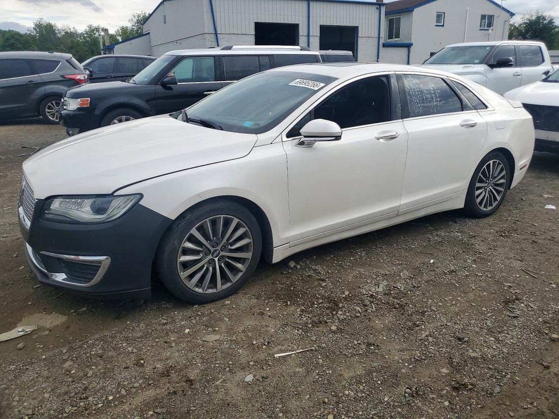 2017 LINCOLN MKZ