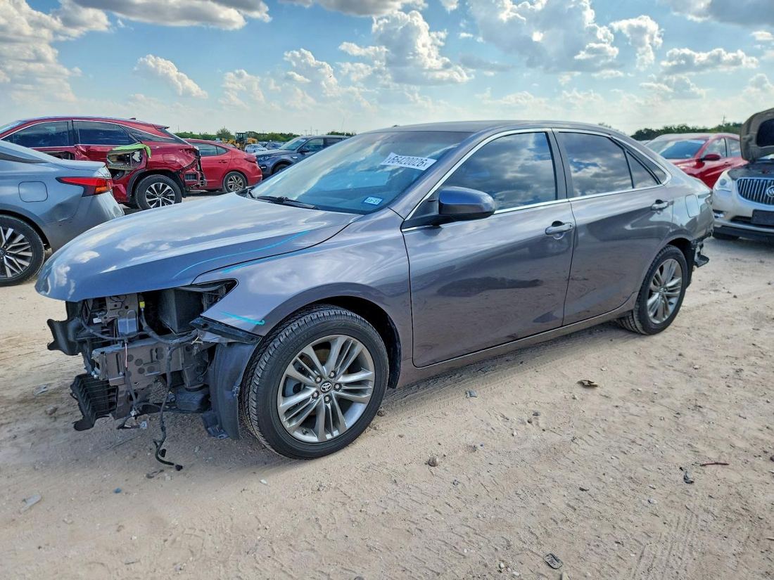 2017 TOYOTA CAMRY