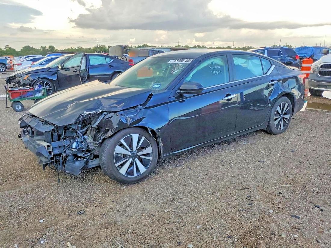 2022 NISSAN ALTIMA