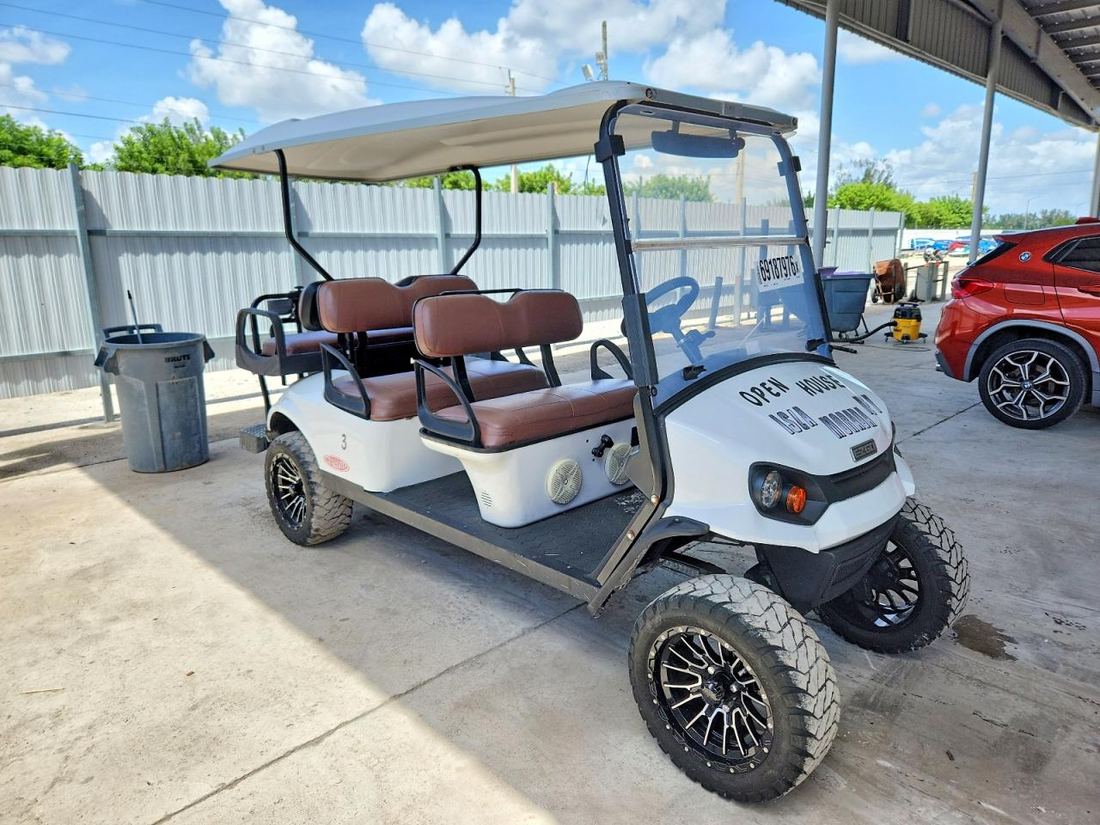 2021 EZGO 6P