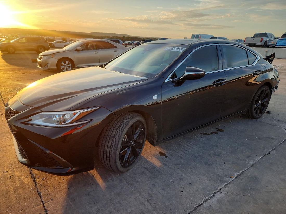 2023 LEXUS ES
