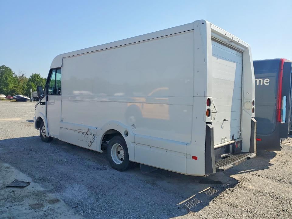 2016 ISUZU NPR