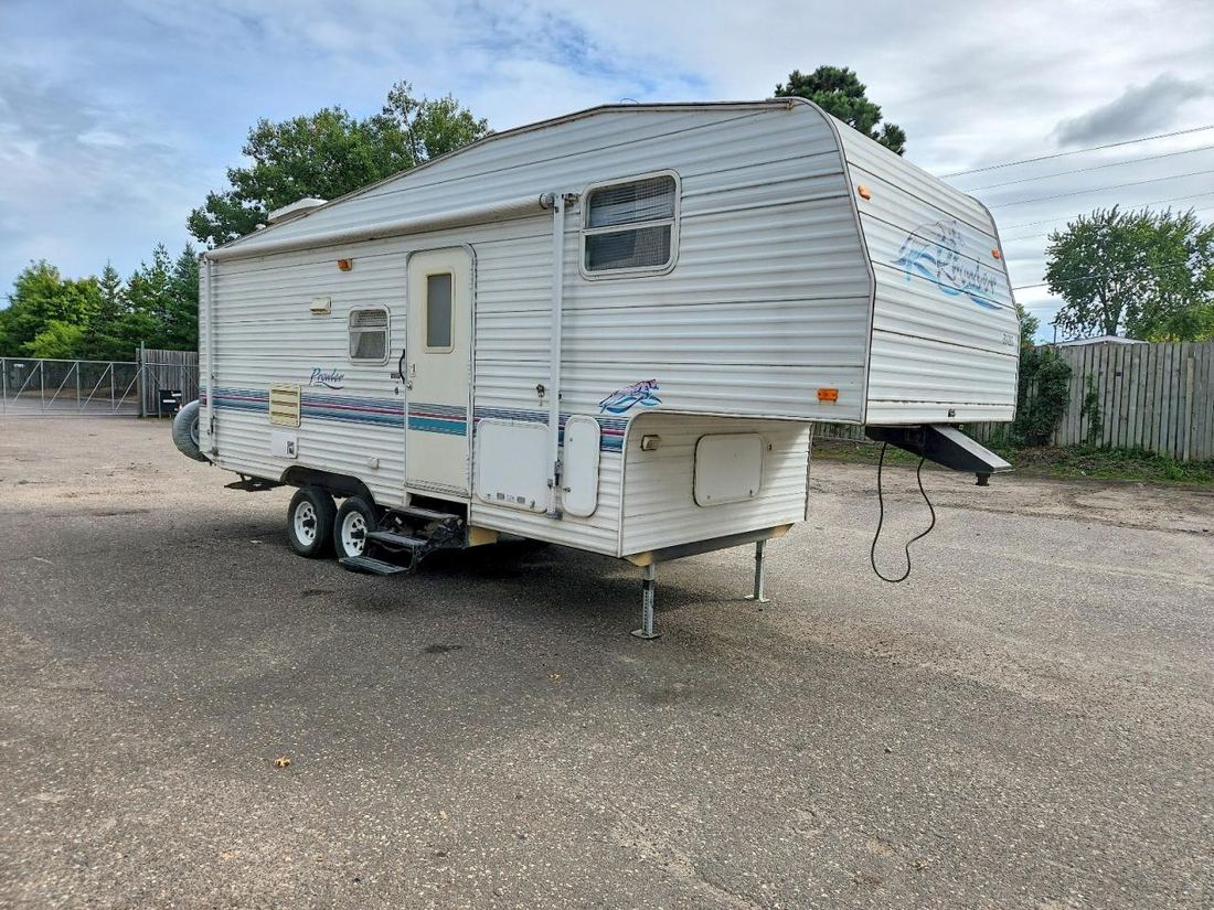 1999 FLEETWOOD PROWLER