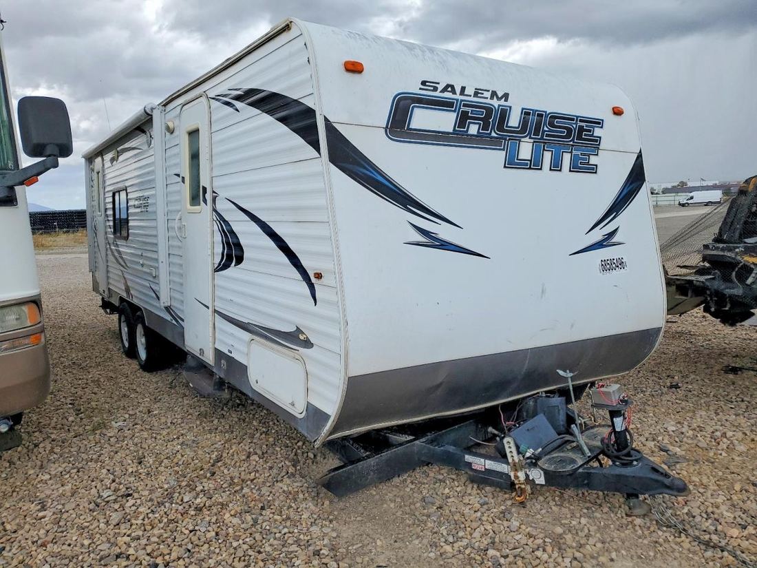 2013 FOREST RIVER SALEM CRUI